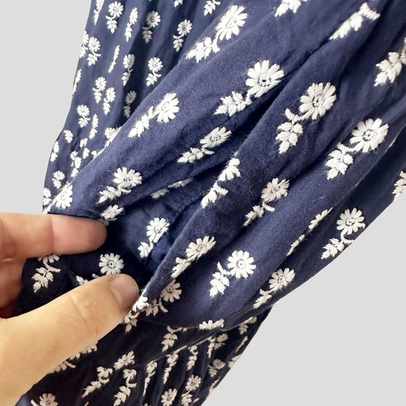 J. Crew Floral Embroidered Flutter Sleeve Tiered Midi Dress Navy XSP Cottage - Picture 6 of 12